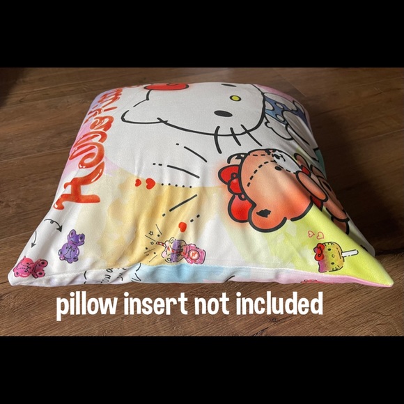 HELLO KITTY (Tiny Chum)-NWT Zipped Pillow Covering - Picture 4 of 8